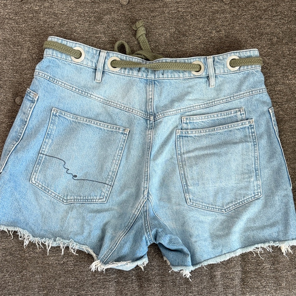 Moxie Barrel Shorts (33) - Picture 4 of 4
